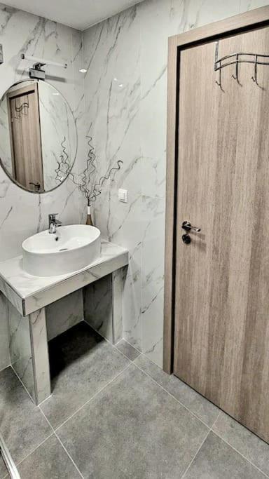 Ivanna Apartment 尼亚·蒙达尼亚 外观 照片